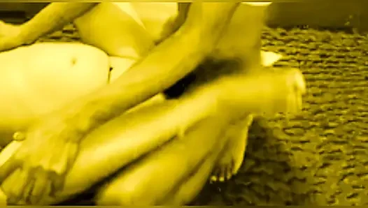 Tante semok india selingkuh sama abang iparnya yang masih muda dan kontol besar pria kulit hitam