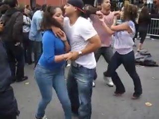 Сексуальный танец