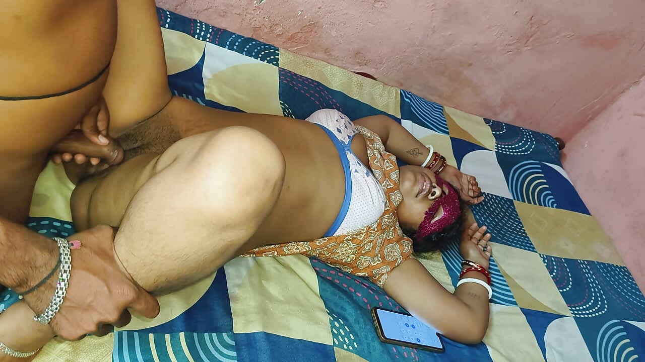 Bhabhi ki Desi bur ki khujali mittai bhabhi ki Desi hot 🥵