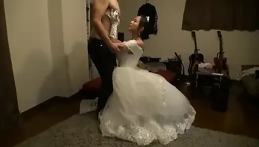 İki kusurlu aşık arasında anında kıvılcımlar