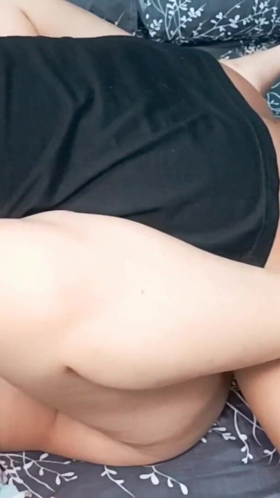 This Stepmom's Perfect Body Is Too Tempting To Me | Clip 2