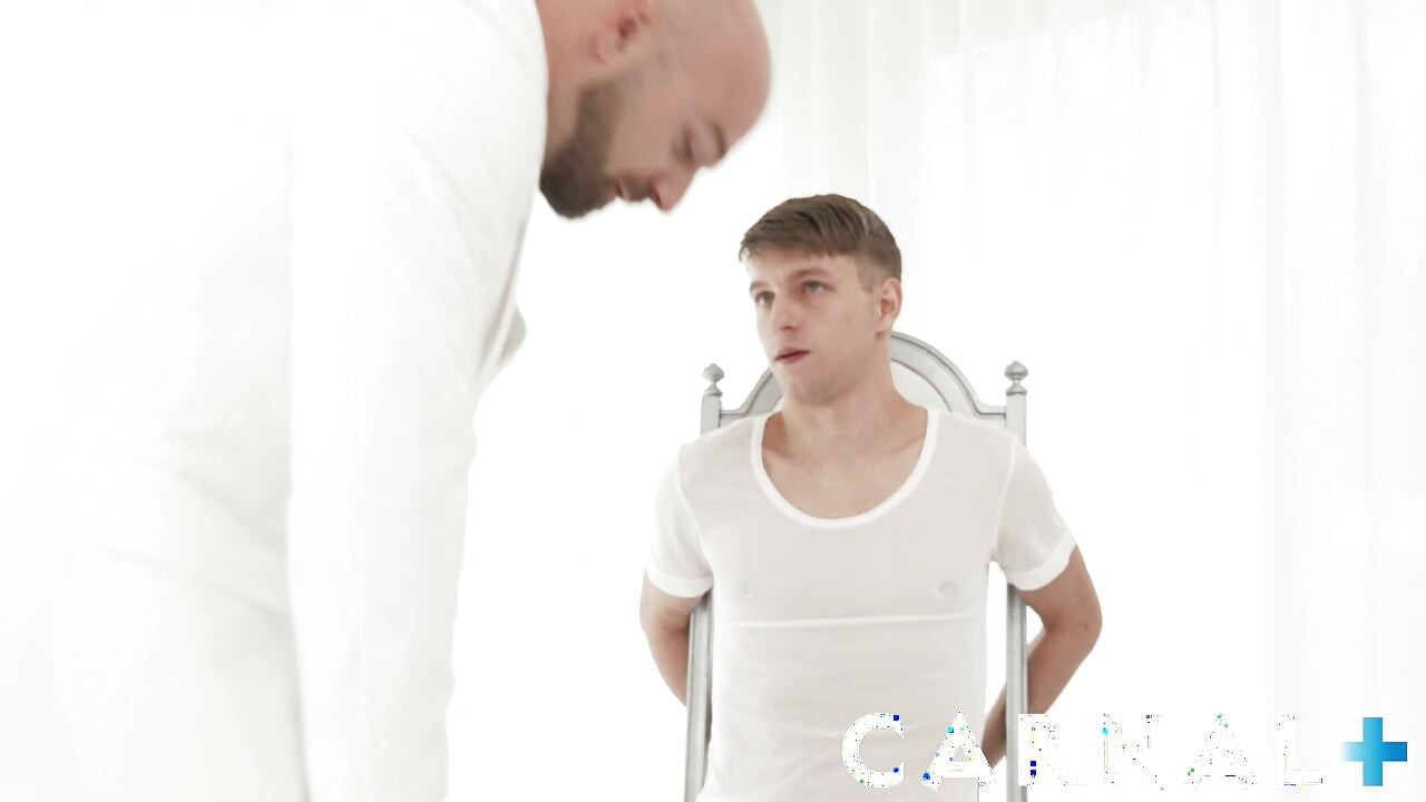 MasonicBoys - Innocent twink seduced to orgasm by hot DILF Adam Snow