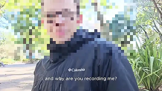 Mädchen fickt einen Fremden, nimmt ihr Kondom heraus und kommt hinein – coraljade01