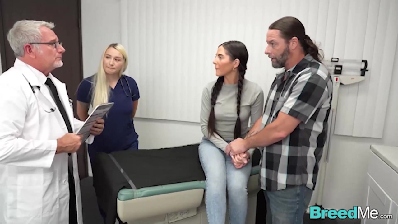 テオドラの日の寝取られ夫が中出しを見る