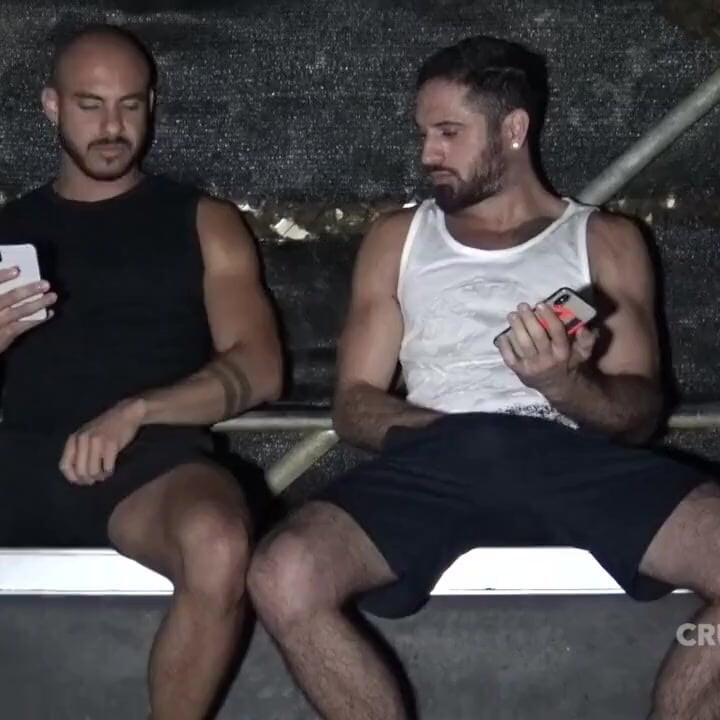 Bairon Hell patrick dei tarafından korunmasız kullanılıyor