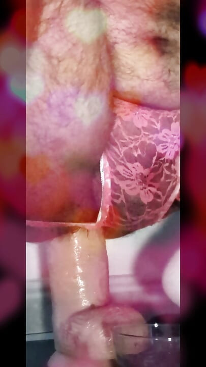 #16 - Tag 5 - Reiten auf dem BWC-Dildo in meiner Lieblings-Sissy-Unterwäsche