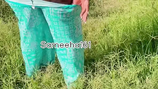 Milf mit dickem hintern twerking &amp; spreizt sich draußen - Arsch schütteln zusammenstellung