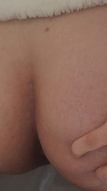 My Pregnant Indian Stepsister Is in White Medical Gloves in the Toilet and She Farts in the Toilet Then Shows Her