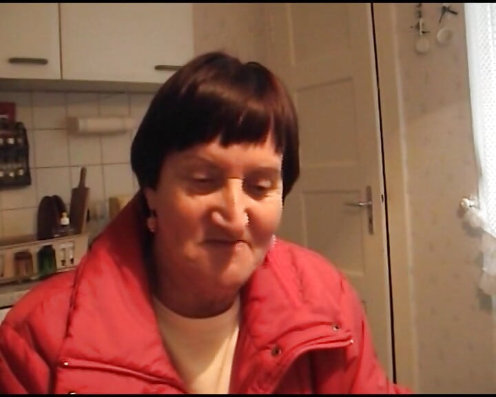 Redhead German granny gets a facial after hot fuck