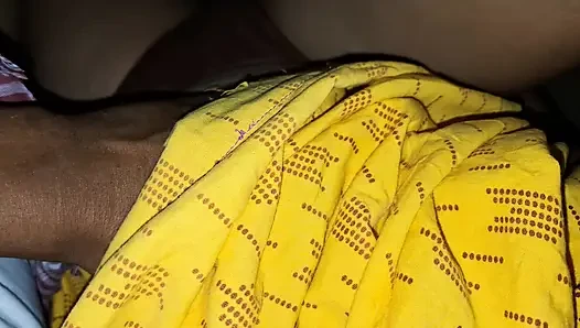 Istri muslim dengan enggan