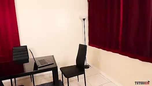 Jae lyn azgın üniversite öğrencisine acımasızca sikişiyor