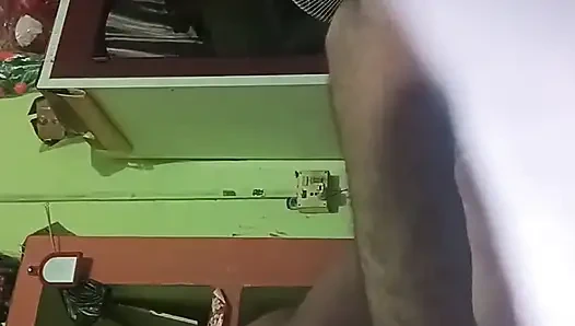 Hintli Üvey Kız Kardeş Inek Pozisyonunda