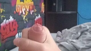 18yo masturbándose