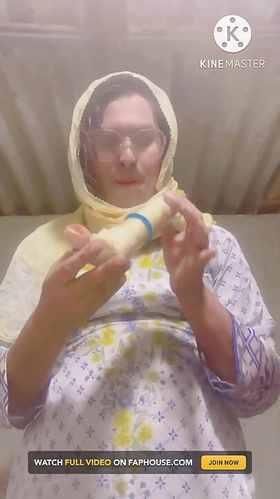 Je vous présente mon gode maison.