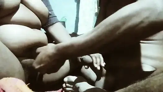 Всего за день до Холи, у меня был a.