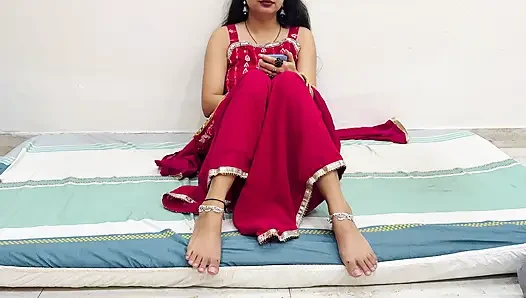 Video call istri India yang digodain sama suaminya, tapi istrinya selingkuh dari suaminya waktu lagi sama devar - bahasa india