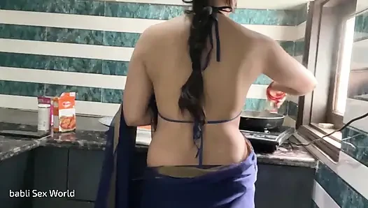 Sex with Hot Aunty in Kitchen Big Boob Showing Fully Hindi Audio