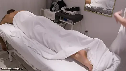 Client Switches Roles and Turns into the Masseuse!