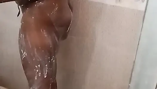Tamil sürtük evli kadının otel sonrası şehvetli duşu - gavat filmleri! Indianhotwifex