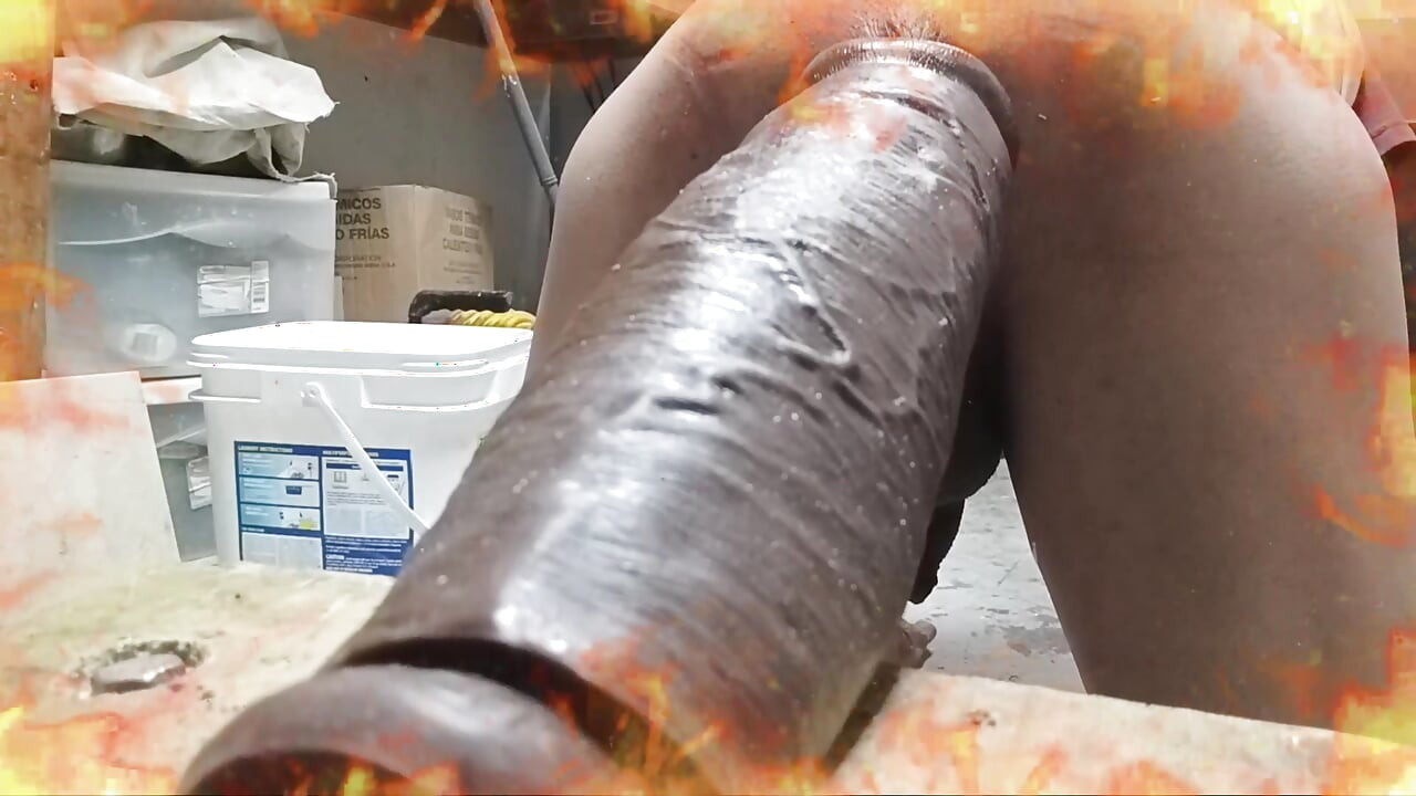 Enorme Polla Negra Destroza Al Gloton