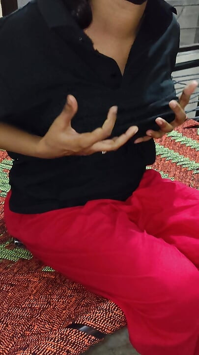Solo girl showing her boobs