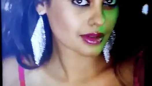 madhavi'nin deliğine boşalmak