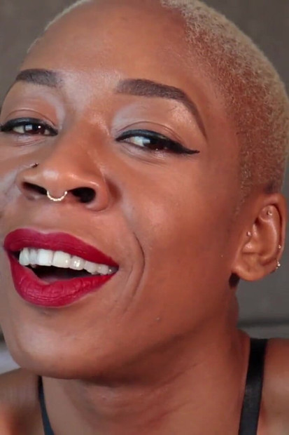 Adora Sus Magníficos Pies Con Ashley Paige