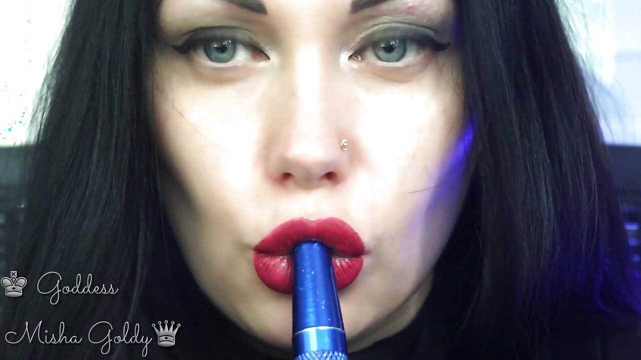내 큰 버건디 유혹과 큰 Hookah 연기에 정액!