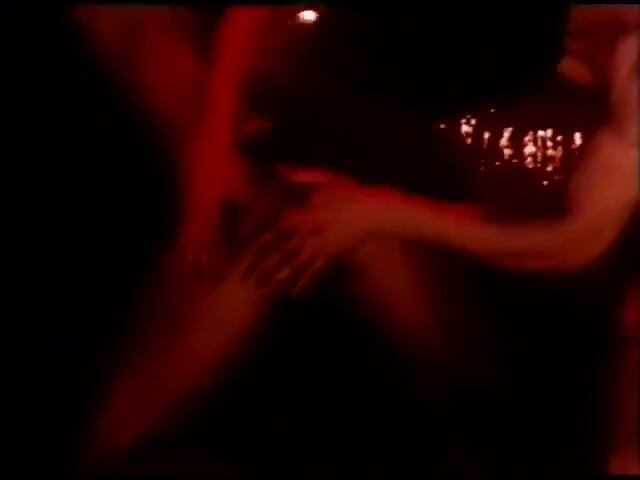 Electric Blue Special - μια νύχτα στο Revuebar του Paul Raymond