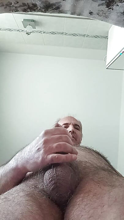 Tutorial for a Pleasant Penis Massage with a Flow of Sperm on the Smartphone Screen