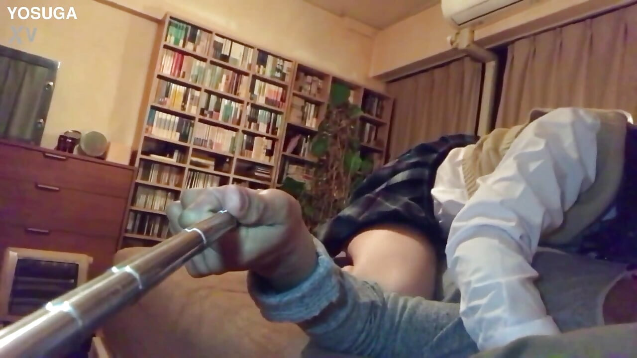Estudiante japonesa con grandes tetas, imágenes de ella siendo preñada por un extraño una y otra vez fueron publicadas