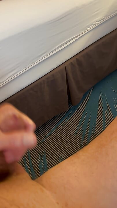 Wife Throttles Her Pussy with Wand