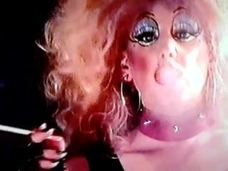 smoking PVC Dragqueen