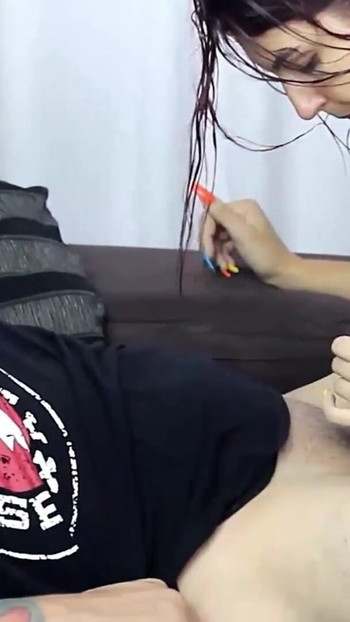 Svršio sam vruće u njeno belo dupe | Klip 1