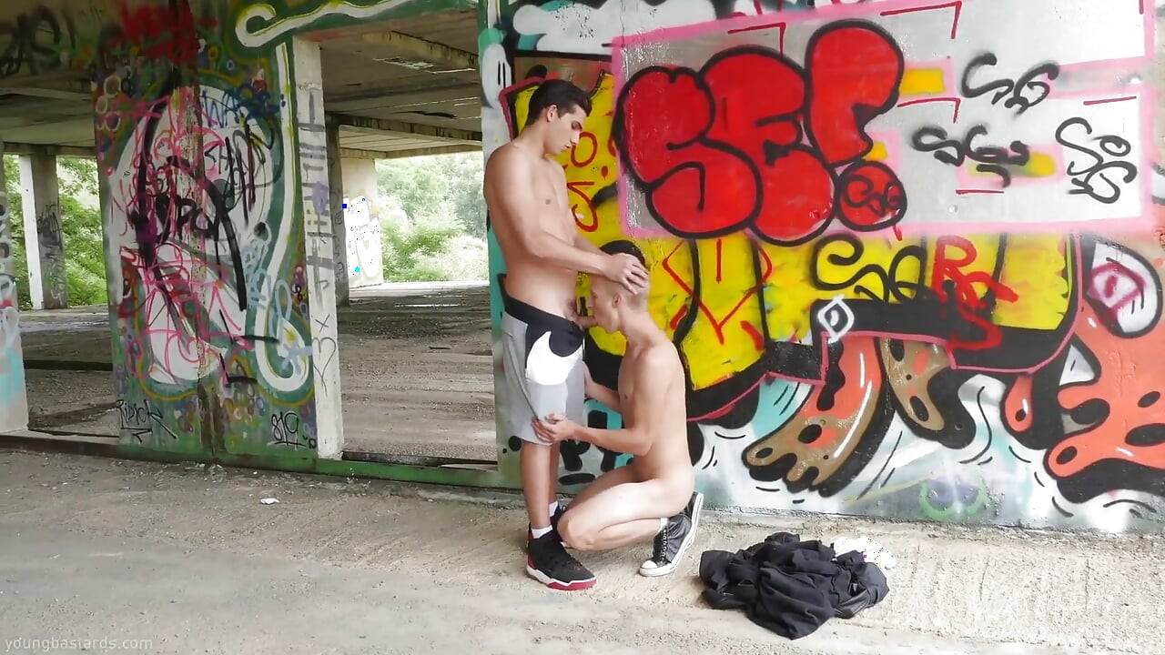Fodida Raw por um Jock Dom