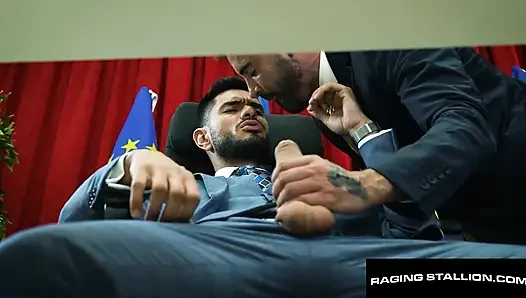 Azgın aygır - ofis saatleri bitti - nico zetta ve lazzarato büyük yarak eylemi