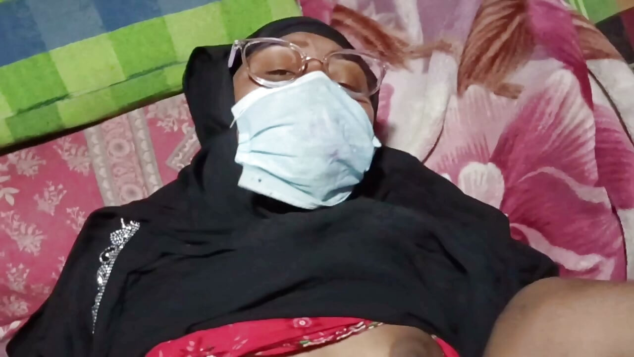 Viral sexy video of a Bangladeshi man with his girlfriend on the second day of Puja