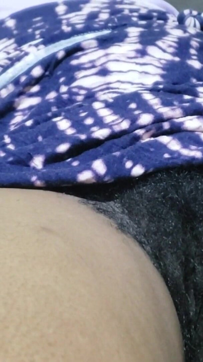 Homemade Sex Showing My Wife's Big Pussy Close up | Clip 1
