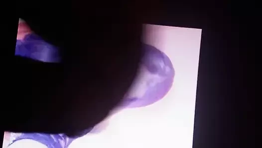 Mangelamoi'nin kız arkadaşı için Cum haraç