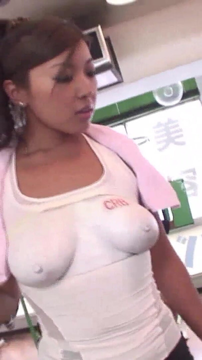 Stunning moment from "Asiatin 22 Jahre body Paint im Gym - wer merkt es"