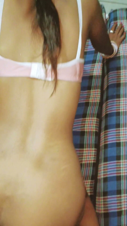 TROROSE NATIVE INDIAN VILLAGE SHARIF BHABHI SUCKED HER BROTHER-IN-LAW'S COCK THEN FUCKED BY BROTHER-IN-LAW | Clip 1