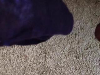 Cumming on Milf purple vs panties