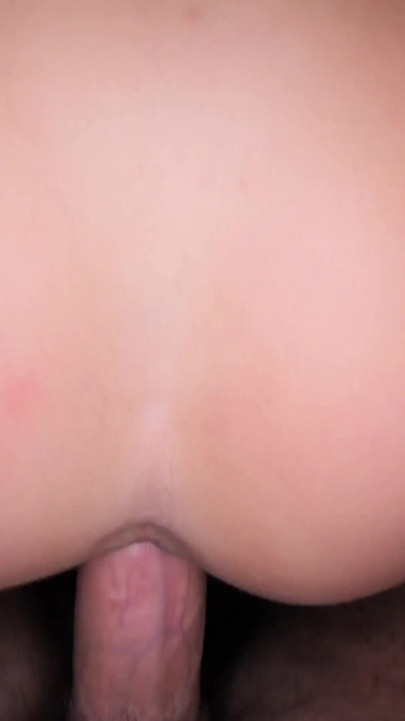 Whitney Wants a Facial