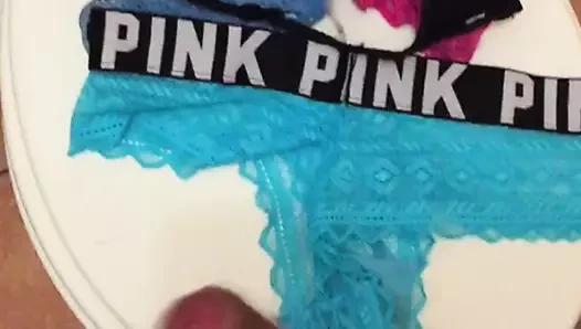 Sıcak komşum seksi kirli victorias'ın gizli kayışları