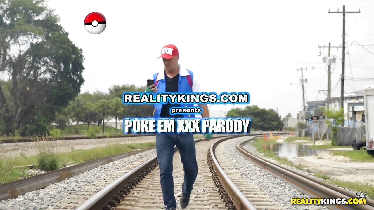 Reality Kings - Geek Kelsi Monroe wygrywa ten wielki konkurs twerków, zanim Sean dostarcza twarzy