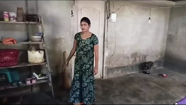 New Desi bhabhi sex in Home