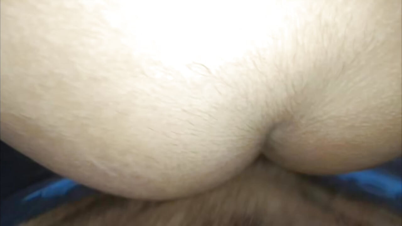 Hermanastra en la cocina follando el coño de la tierra del hermanastro al estilo perrito montando posición misionera audio hindi
