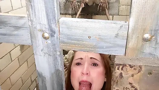 Отсос У Охранника Тюрьмы