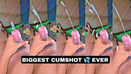 After a long time i had cum so much, huge Cumshot by an Indian dick