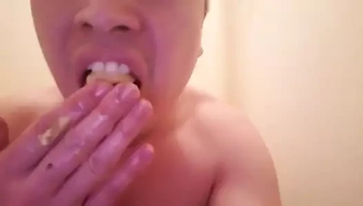 Diaper banana ass